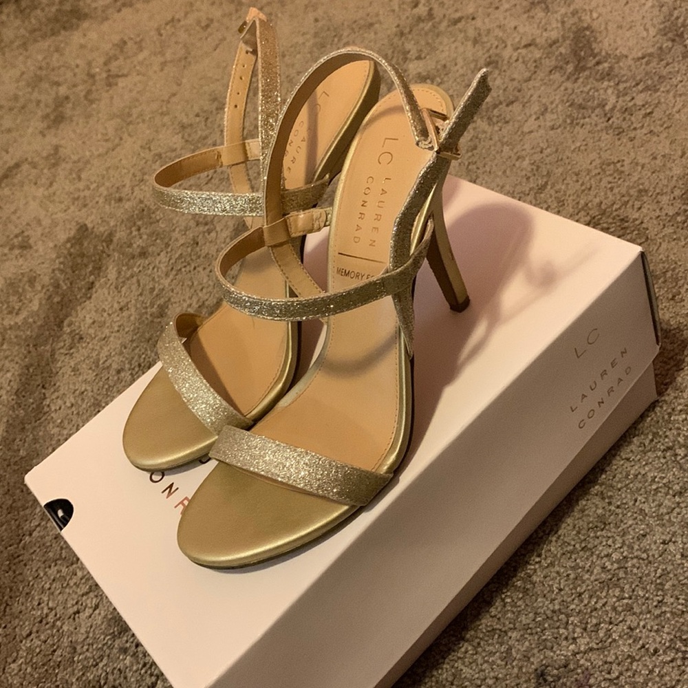 Golden Sparkle Shoes from Lauren Conrad Size 8.5